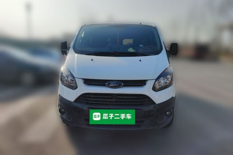 Used Ford Transit 2020 2.0T Gasoline Multi-Function Commercial Vehicle Mid-Drive Low-Roof Design with Dual Rear Doors Meeting China VI Emission Standards
