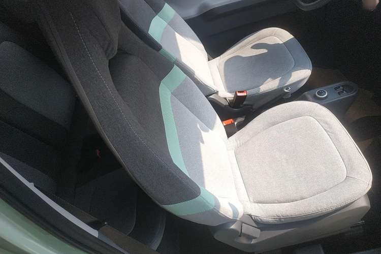 Used Wuling Hongguang MINIEV 2021 Macaron Premium Model – Lithium Iron Phosphate