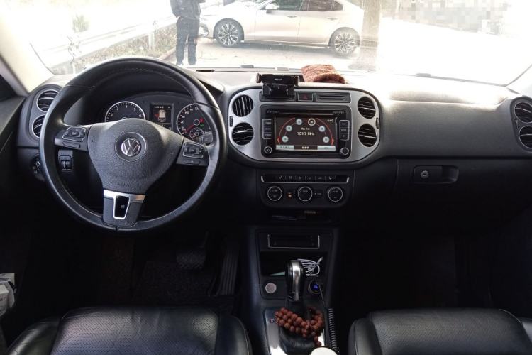 Used Volkswagen Tiguan L 2015 1.8TSI Automatic Two-Wheel Drive Luxury Model
