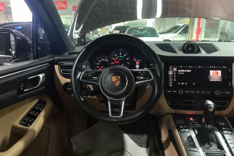 Used Porsche Macan 2018 Macan 2.0T