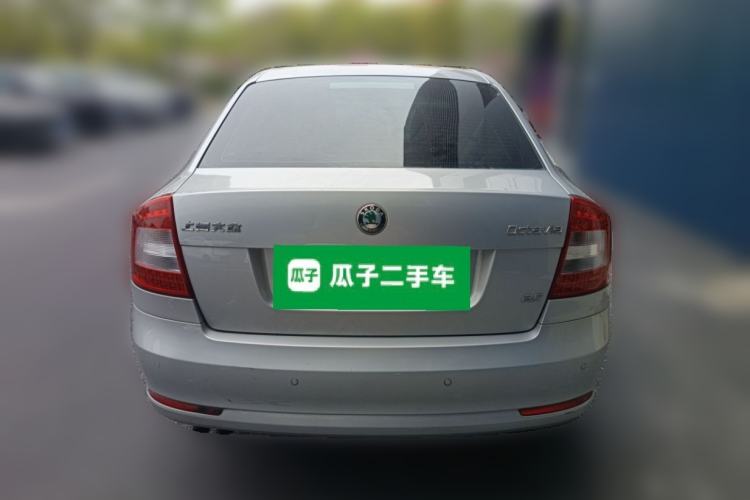 Used Skoda Octavia 2012 2.0L Automatic Yijie Version Rear