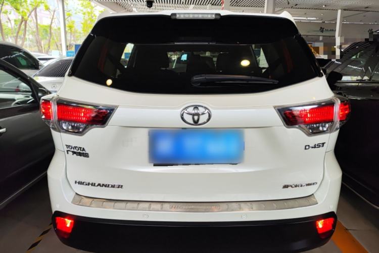 Used Toyota Highlander 2015 2.0T Four-Wheel Drive Luxury Edition 7-Seater Rear