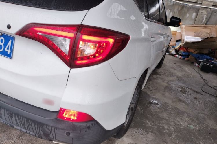 Used BYD Song 2018 1.5TID Automatic Smart Connect Prestige Model Exterior 1