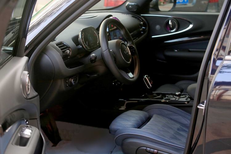 Used MINI Clubman 2023 Revised 2.0T COOPER S Connoisseur