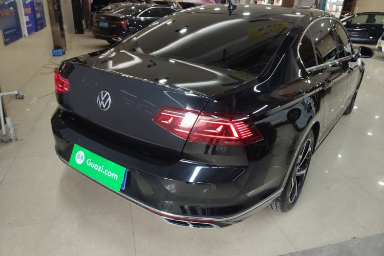 Used Volkswagen Magotan 2023 2 Million Units Commemorative Edition 330TSI DSG Luxury Version
