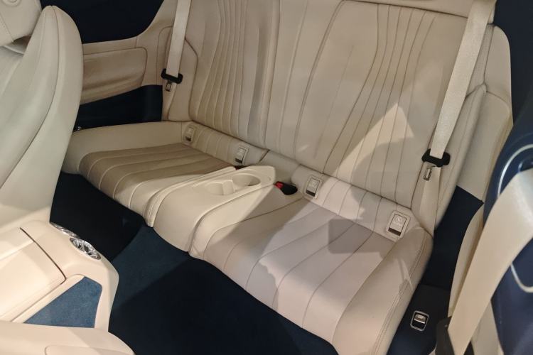 Used Mercedes-Benz E-Class 2023 Facelift E 260 4MATIC Convertible Coupe Left Rear Seat