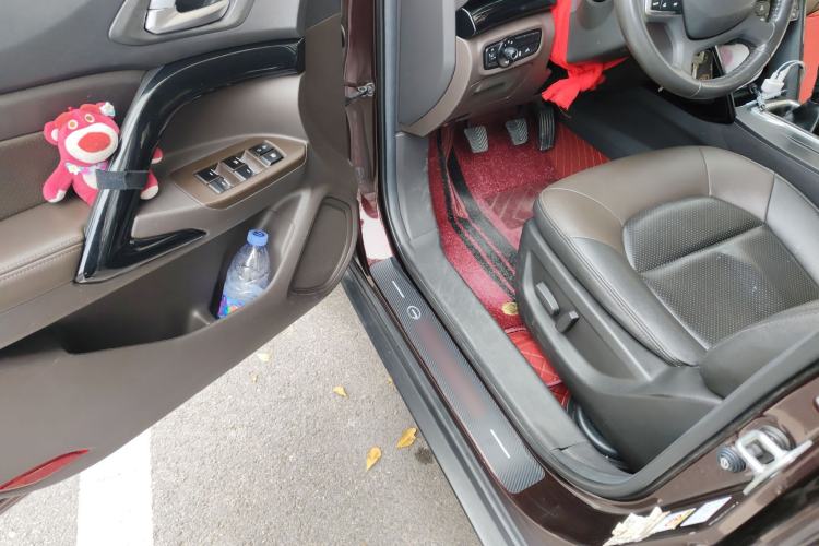 Used GAC Trumpchi GS4 2016 235T Manual Luxury Edition Driver Seat