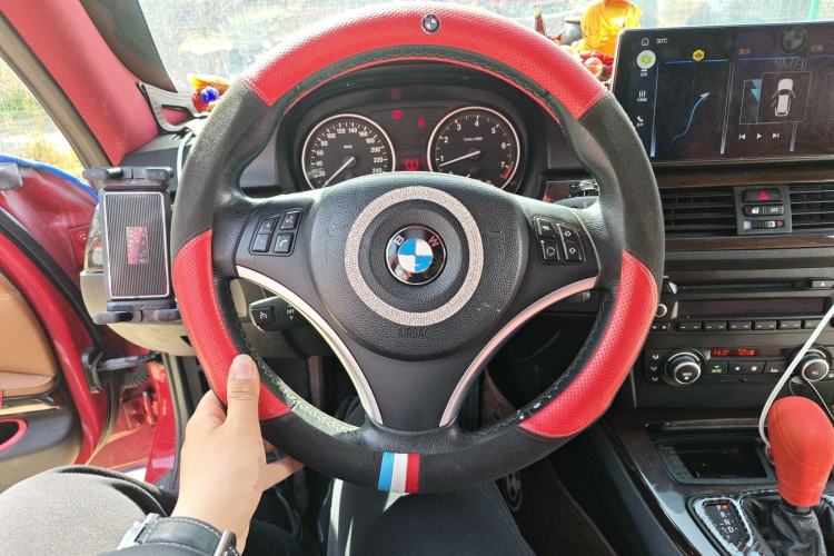 Used BMW 3 Series 2010 325i Sport Edition Steering Wheel