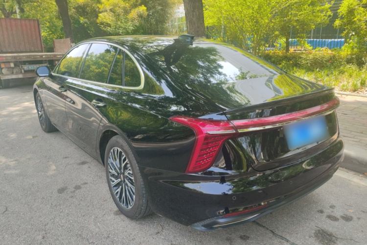 Used Hongqi H5 2024 2.0T Automatic Smart Connect Flagship Edition
