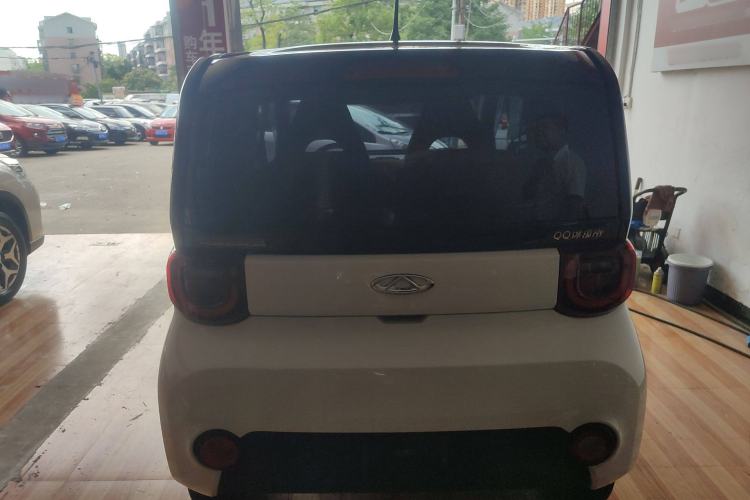 Used Chery New Energy QQ Ice Cream 2022 120km Conical Shape Lithium Iron Phosphate