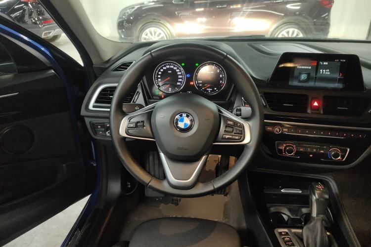 Used BMW 1 Series 2018 Facelifted 118i Sport Edition Steering Wheel