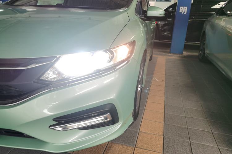 Used Honda Jade 2017 1.8L automatic Comfort version 5 seats