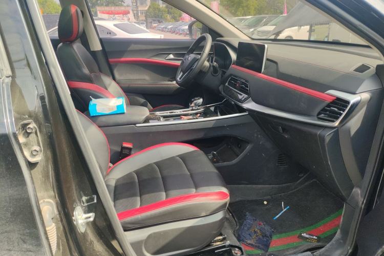 Used SOL X8 2021 300T DCT Leading Smart Connectivity Version 7 Seats Right Front Seat