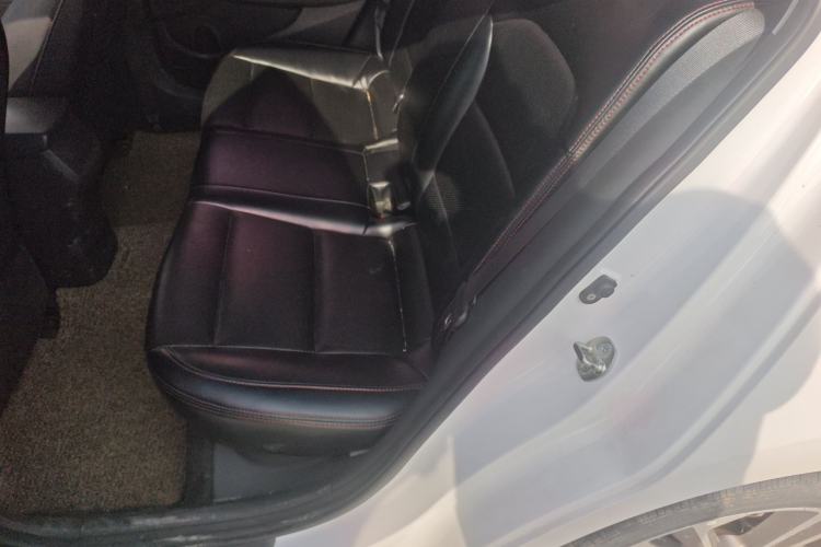 Used Hyundai Elantra (6th Generation / Lingdong) 2016 1.6L Automatic ZhiXuan – Elite Version Left Rear Seat