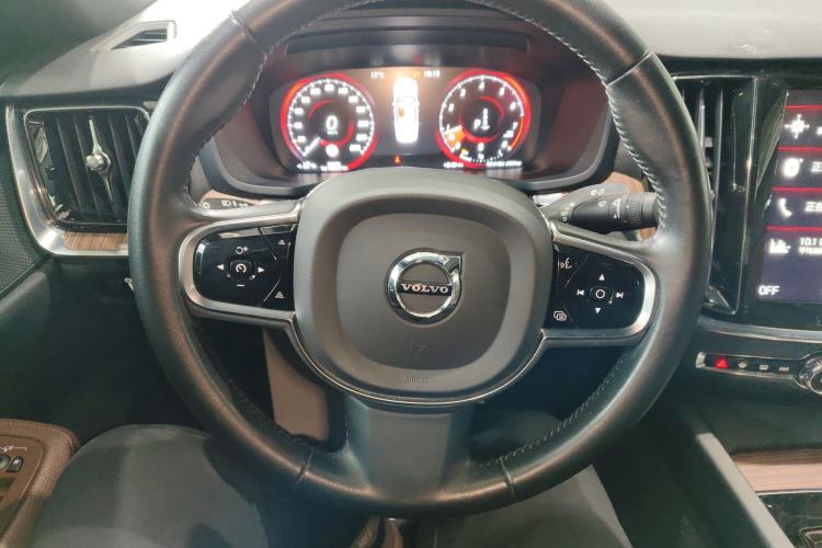 Used Volvo S60 2022 B4 Zhiyuan Luxury Edition Steering Wheel
