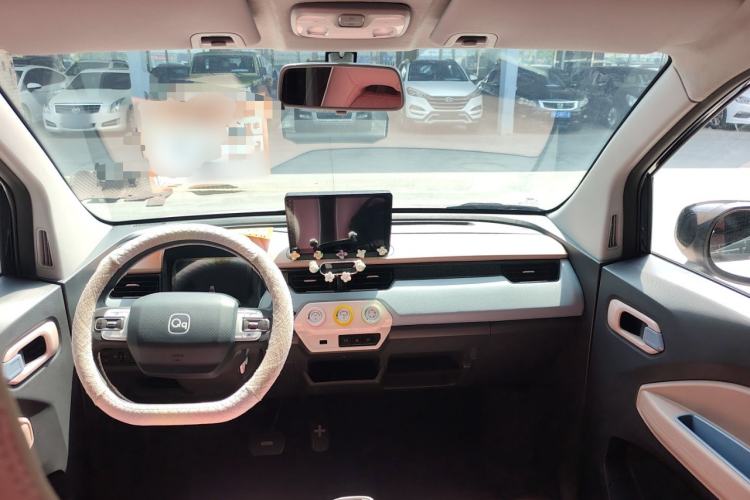 Used Chery QQ Ice Cream 2025 155km Sundae Edition Center Console