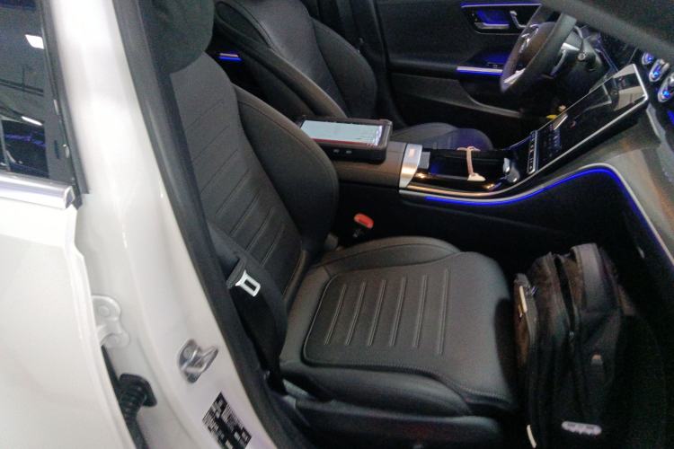 Used Mercedes-Benz C-Class 2025 Facelift C 260 L Sport Edition Right Front Seat