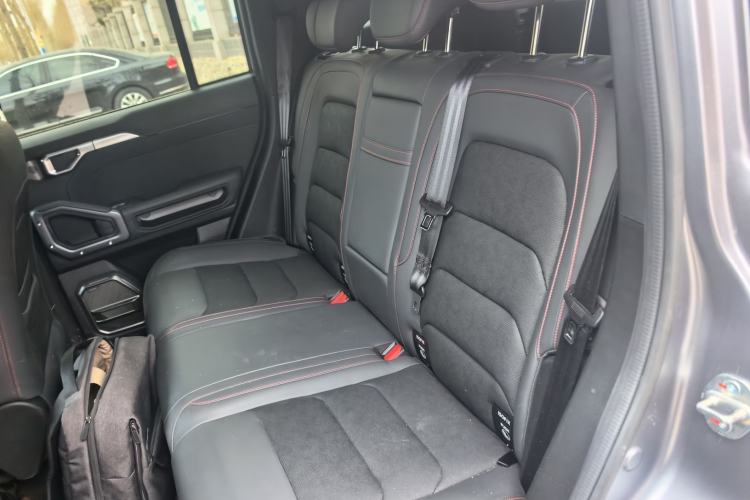 Used JETOUR Traveler 2024 2.0T All-Wheel-Drive CrossPRO+ Entertainment Edition Left Rear Seat