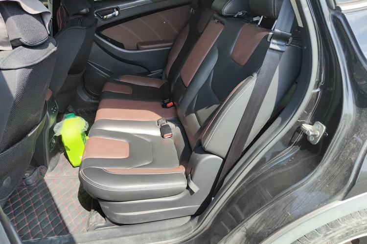 Used Dongfeng Fengon 580 2017 1.5T CVT Luxury Model
