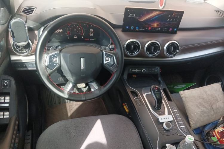 Used Wey VV6 2020 2.0T Two-Wheel Drive Smart Protection+