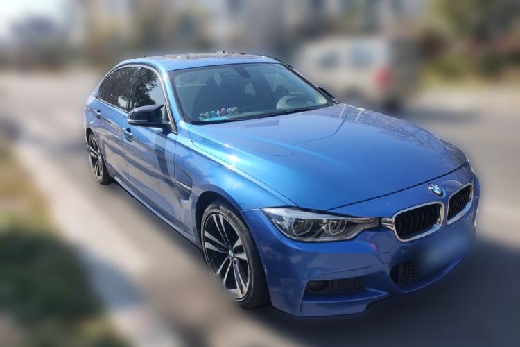 Used BMW 3 Series 2019 320Li M Sport Package Front Right 45 Deg