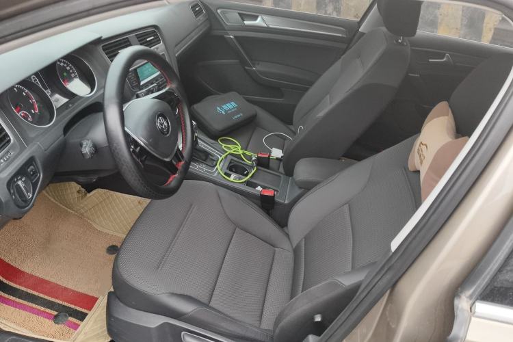 Used Volkswagen Golf 2014 1.6L Automatic Comfort Model
