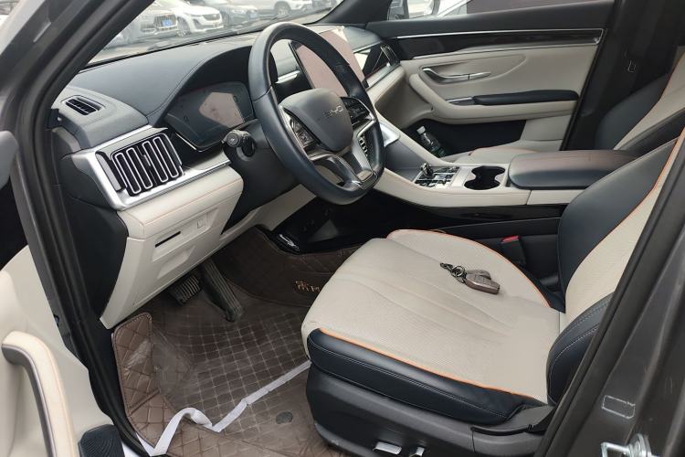 Used BYD Song PLUS New Energy 2023 Champion Edition DM-i 110KM Flagship PLUS
