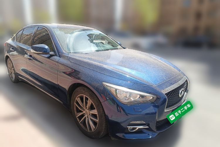 Used Infiniti Q50L 2016 2.0T Comfort Edition Front Right 45 Deg