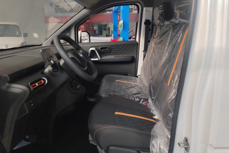 Used Dongfeng V7 2025 Model, 265 km Smart Leap Edition—AVIC 41.86 kWh