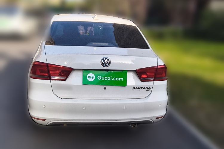 Used Volkswagen Santana 2015 1.6L Automatic Fashion Edition
