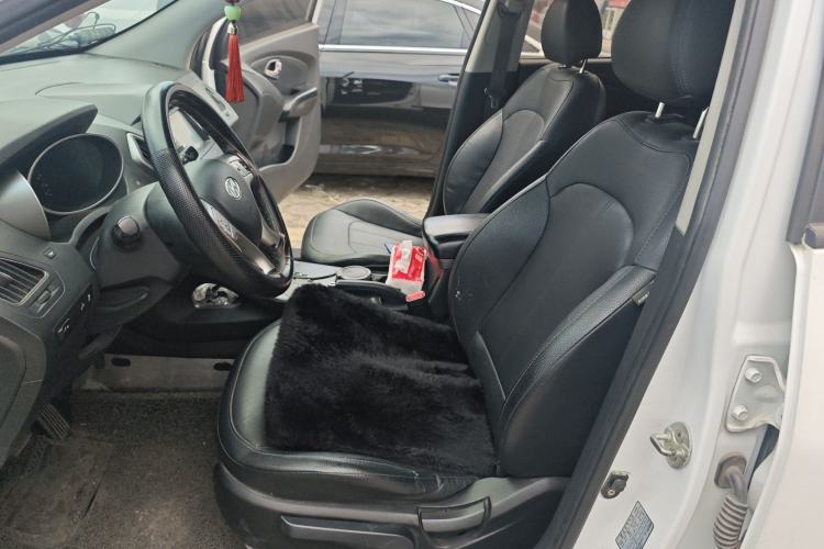 Used Hyundai ix35 2013 2.0L Automatic Two-Wheel Drive Smart GLS China IV Standard Left Front Seat