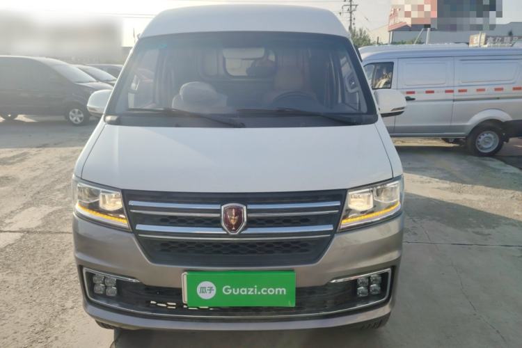 Used Jinbei New Hiace S 2023 1.5L Wealth Edition Van 2/5-Seater Non-Air-Conditioned Version SWC15M