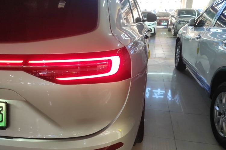 Used Hima AITO M7 2024 1.5T Intelligent Driving 4WD Max Edition 5 Seats Exterior 3