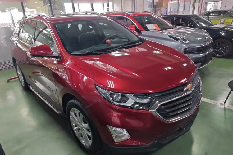 Used Chevrolet Equinox 2017 550T Automatic All-Wheel-Drive Top-Tier Version Exterior 1