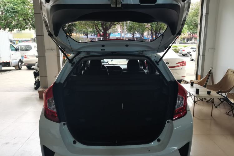 Used Honda Fit 2016 1.5L LX CVT Comfort Model Trunk