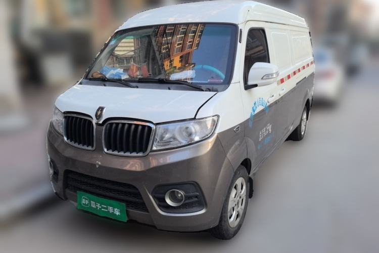 Used Jinbei New Hiace S 2019 1.5L Van Wealth Edition China VI SWC15M