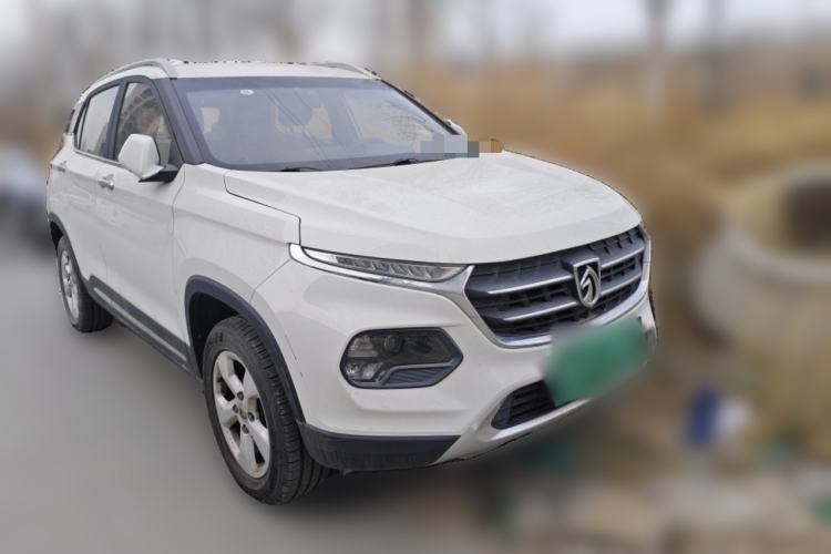 Used Baojun 510 2017 1.5L Manual Fashion Model Front Right 45 Deg