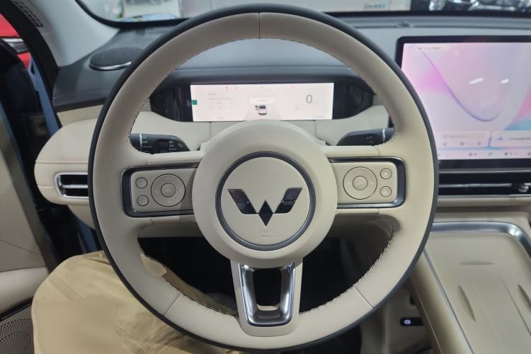 Used Wuling Bingo S 2025 Model 325km Deluxe Edition