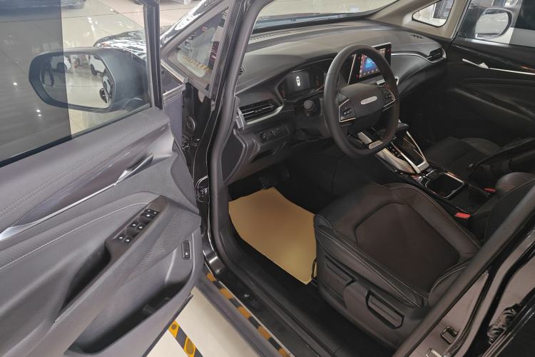 Used SAIC MAXUS G50 2022 1.5T Automatic Comfort Touring B