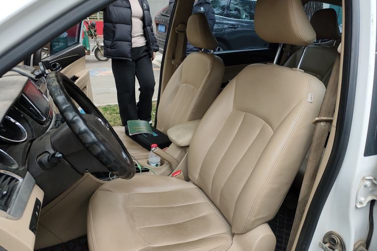 Used Baojun 730 2016 1.5L Manual Comfort Version 7 Seats China V Emission Standard
