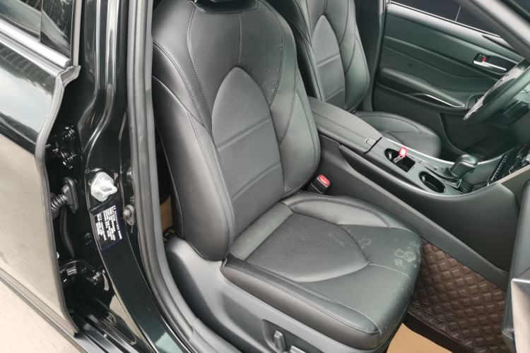 Used Toyota Avalon 2023 2.5L Luxury Edition
