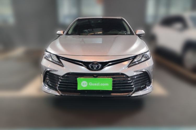 Used Toyota Camry 2021 2.0G Luxury Edition Front