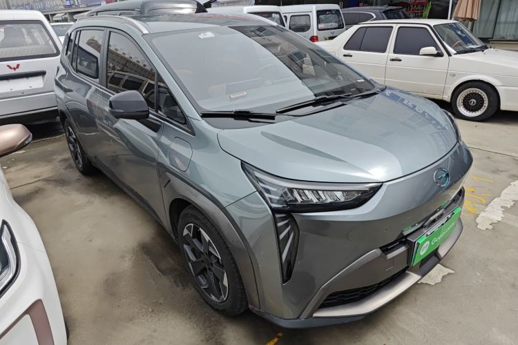 Used AION Y 2022 70 Enjoyment Edition Lithium Iron Phosphate Front Right 45 Deg