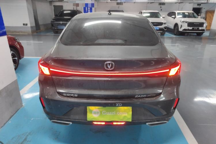 Used CHANGAN Eado 2023 Changan Edition PLUS Blue Whale NE 1.4T GDI DCT Prestige Version