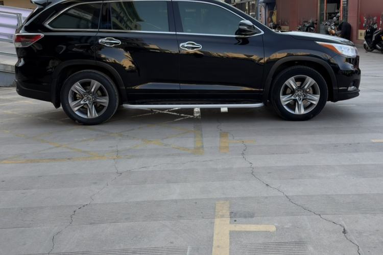 Used Toyota Highlander 2017 2.0T Four-Wheel Drive Luxury Edition 7 Seats Exterior 4