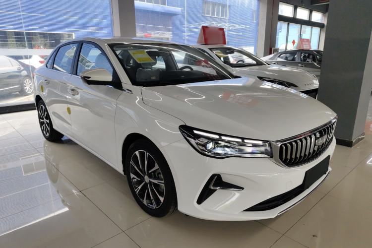 Used Geely Auto Emgrand 2025 4th Generation 1.5L CVT Luxury Version Front Right 45 Deg