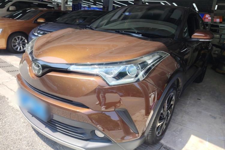 Used Toyota IZOA 2018 2.0L Yichi Version China VI Standard