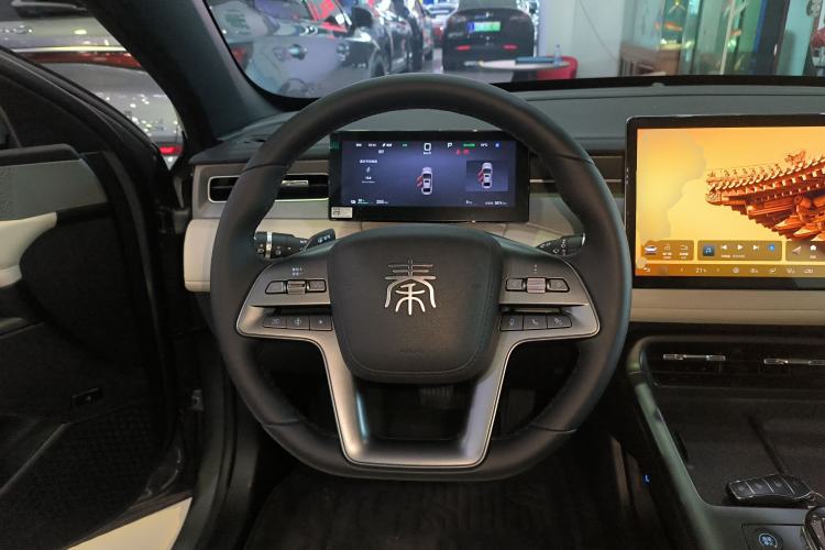 Used BYD Qin PLUS 2025 EV Smart Drive Edition 420KM Leading Model