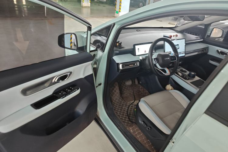 Used AION Y 2022 Plus 70 Smart Edition
