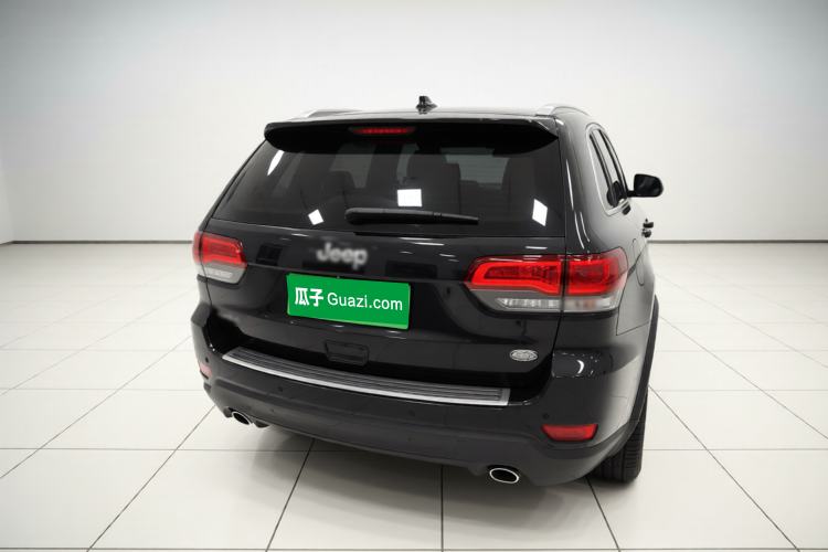 Used Jeep Grand Cherokee 2014 3.6L Elite Navigation Edition
